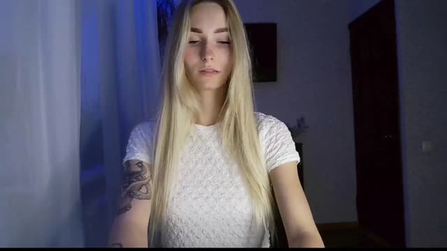 Gallery image thumbnail from Milaa's myfreecams stream on, 09/20/2024, 16:06 image 17 of 20
