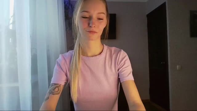 Gallery image thumbnail from Milaa's myfreecams stream on, 10/08/2024, 14:29 image 4 of 20