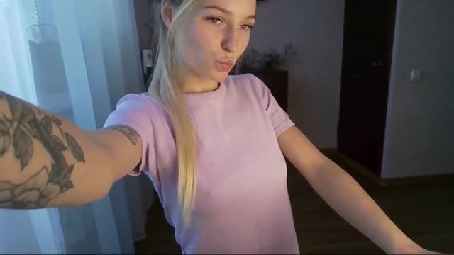 Gallery image thumbnail from Milaa's myfreecams stream on, 10/08/2024, 14:29 image 15 of 20
