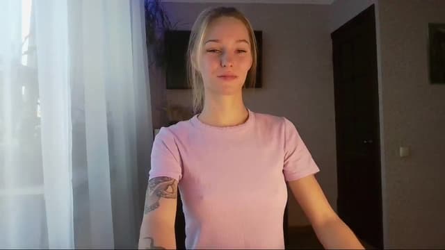 Gallery image thumbnail from Milaa's myfreecams stream on, 10/08/2024, 14:29 image 8 of 20
