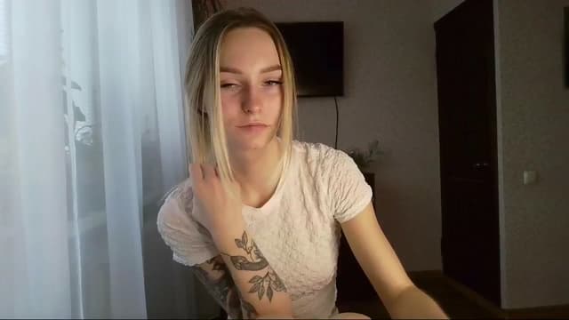 Gallery image thumbnail from Milaa's myfreecams stream on, 10/25/2024, 06:44 image 6 of 20