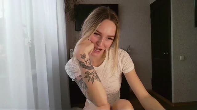 Gallery image thumbnail from Milaa's myfreecams stream on, 10/25/2024, 07:35 image 19 of 20