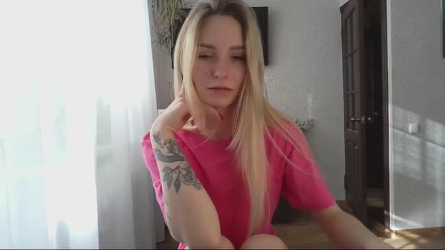 Gallery image thumbnail from Milaa's myfreecams stream on, 11/03/2024, 07:36 image 16 of 20