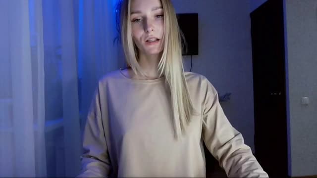 Gallery image thumbnail from Milaa's myfreecams stream on, 11/08/2024, 15:00 image 13 of 20