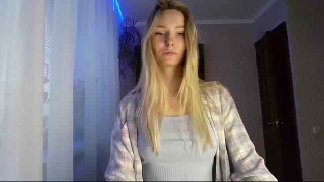 Gallery image thumbnail from Milaa's myfreecams stream on, 12/02/2024, 08:30 image 9 of 20