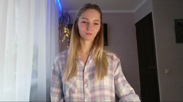 Gallery image thumbnail from Milaa's myfreecams stream on, 12/05/2024, 08:53 image 16 of 20