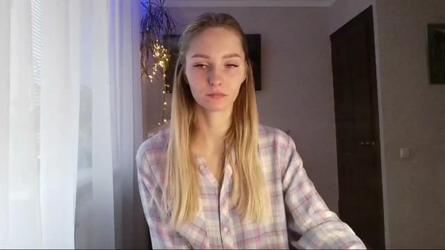 Gallery image thumbnail from Milaa's myfreecams stream on, 12/05/2024, 08:53 image 11 of 20