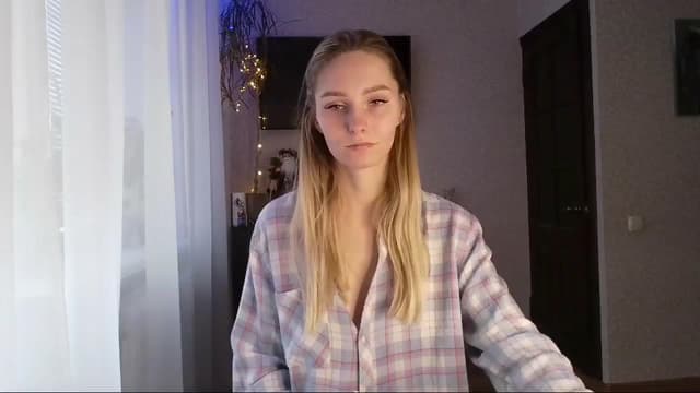 Gallery image thumbnail from Milaa's myfreecams stream on, 12/05/2024, 08:53 image 15 of 20