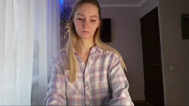 Gallery image thumbnail from Milaa's myfreecams stream on, 12/05/2024, 08:53 image 17 of 20