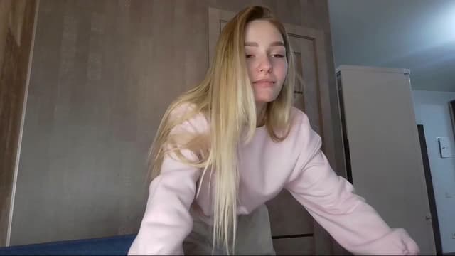Gallery image thumbnail from Milaa's myfreecams stream on, 01/21/2025, 14:28 image 9 of 20