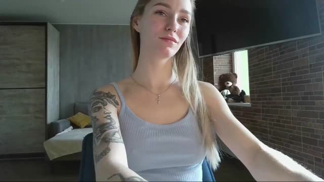 Gallery image thumbnail from Milaa's myfreecams stream on, 02/07/2025, 08:33 image 20 of 20