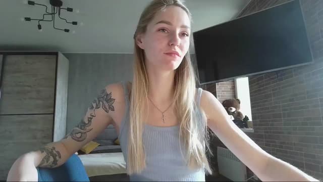 Gallery image thumbnail from Milaa's myfreecams stream on, 02/07/2025, 08:33 image 10 of 20