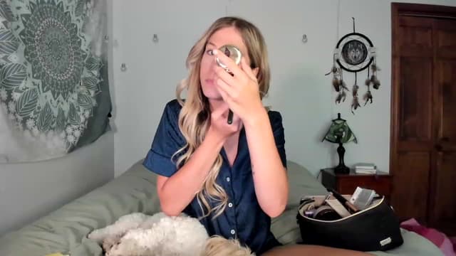 Gallery image thumbnail from Mochi's myfreecams stream on, 06/21/2023, 18:40 image 3 of 20