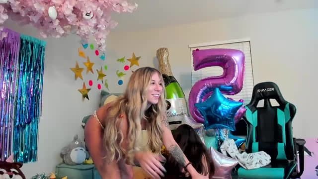 Gallery image thumbnail from Mochi's myfreecams stream on, 07/02/2023, 05:51 image 10 of 20