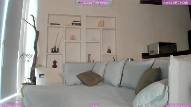 Gallery image thumbnail from Mochi's myfreecams stream on, 08/12/2023, 20:56 image 9 of 20