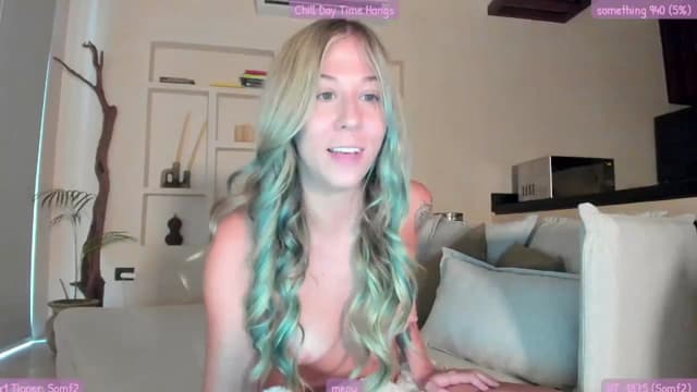 Gallery image thumbnail from Mochi's myfreecams stream on, 08/13/2023, 24:50 image 3 of 20