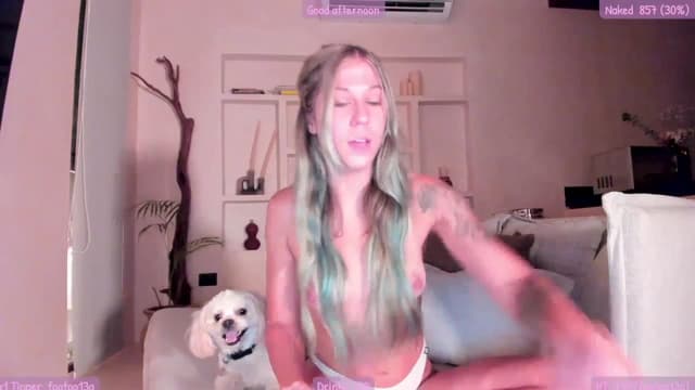 Gallery image thumbnail from Mochi's myfreecams stream on, 08/16/2023, 03:28 image 5 of 20