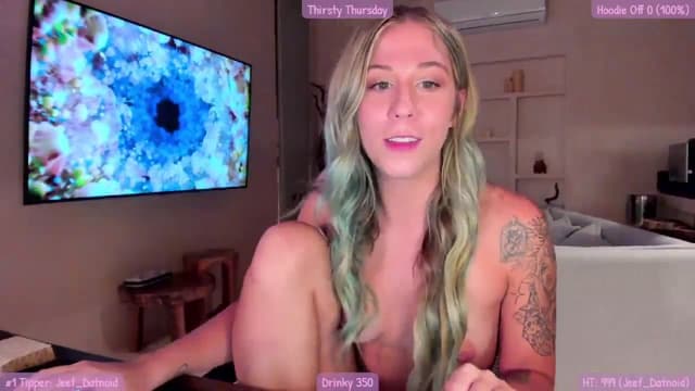 Gallery image thumbnail from Mochi's myfreecams stream on, 08/25/2023, 04:51 image 15 of 20