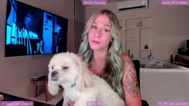 Gallery image thumbnail from Mochi's myfreecams stream on, 08/25/2023, 06:30 image 8 of 20
