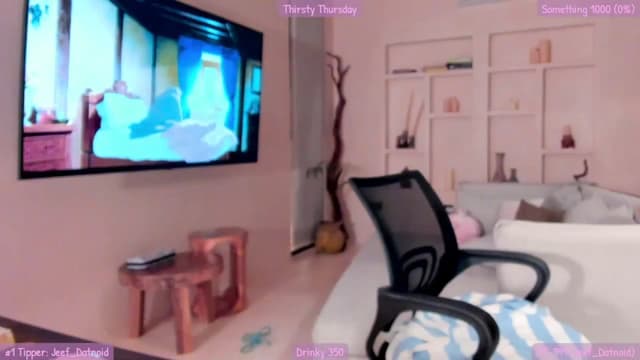 Gallery image thumbnail from Mochi's myfreecams stream on, 08/25/2023, 06:30 image 14 of 20