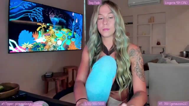 Gallery image thumbnail from Mochi's myfreecams stream on, 09/03/2023, 24:02 image 13 of 20