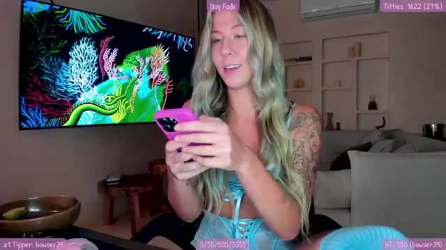 Gallery image thumbnail from Mochi's myfreecams stream on, 09/03/2023, 02:46 image 8 of 20