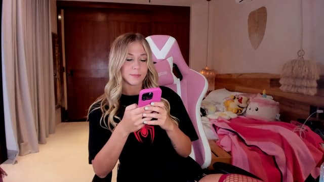 Gallery image thumbnail from Mochi's myfreecams stream on, 11/30/2023, 05:55 image 12 of 20