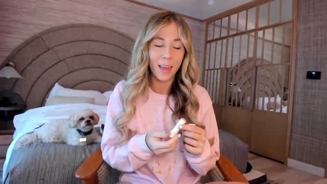 Gallery image thumbnail from Mochi's myfreecams stream on, 01/02/2024, 19:49 image 7 of 20