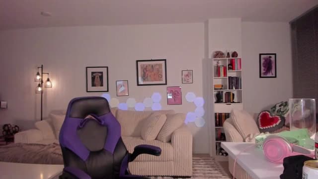 Gallery image thumbnail from Mochi's myfreecams stream on, 07/06/2024, 06:39 image 3 of 20