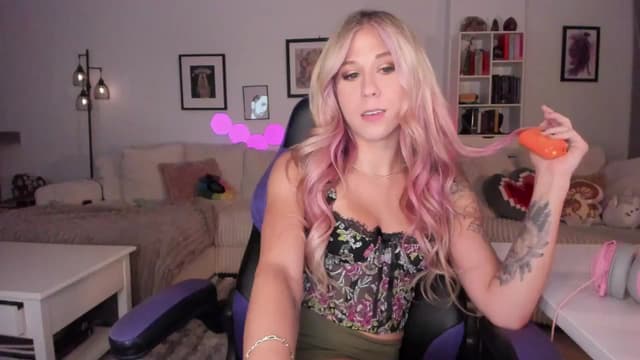 Gallery image thumbnail from Mochi's myfreecams stream on, 07/14/2024, 06:44 image 20 of 20