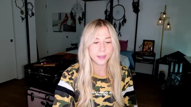 Gallery image thumbnail from Mochi's myfreecams stream on, 08/09/2024, 24:04 image 4 of 20