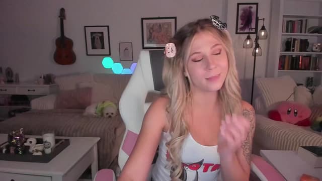 Gallery image thumbnail from Mochi's myfreecams stream on, 10/02/2024, 04:47 image 8 of 20
