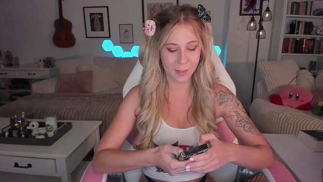 Gallery image thumbnail from Mochi's myfreecams stream on, 10/02/2024, 04:47 image 6 of 20