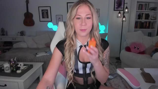 Gallery image thumbnail from Mochi's myfreecams stream on, 10/07/2024, 06:43 image 7 of 20