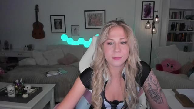 Gallery image thumbnail from Mochi's myfreecams stream on, 10/07/2024, 06:43 image 13 of 20