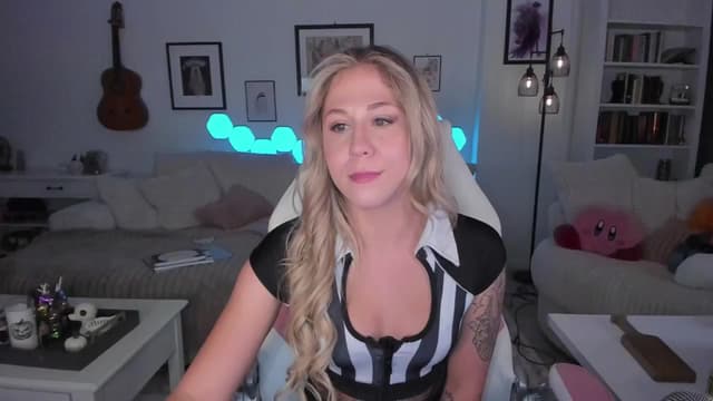 Gallery image thumbnail from Mochi's myfreecams stream on, 10/07/2024, 06:43 image 14 of 20
