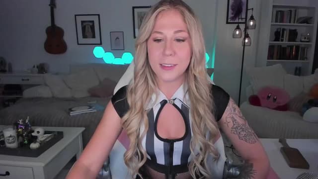Gallery image thumbnail from Mochi's myfreecams stream on, 10/07/2024, 06:43 image 10 of 20