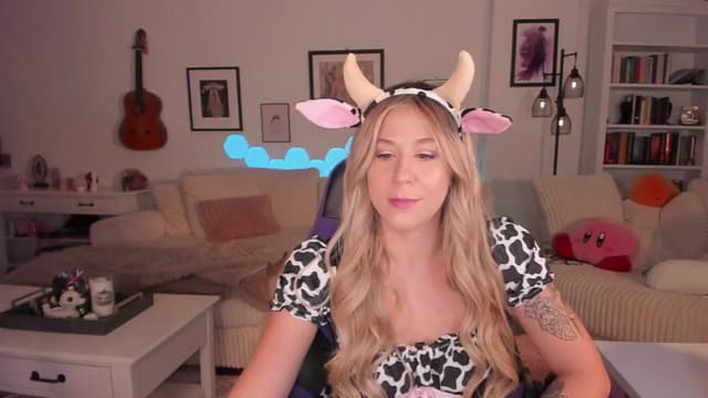 Gallery image thumbnail from Mochi's myfreecams stream on, 10/15/2024, 03:54 image 9 of 20