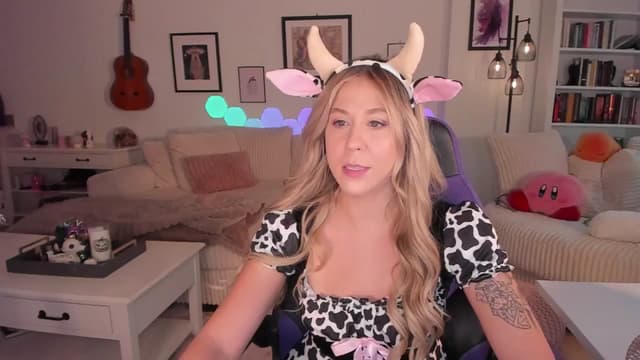 Gallery image thumbnail from Mochi's myfreecams stream on, 10/15/2024, 03:54 image 4 of 20