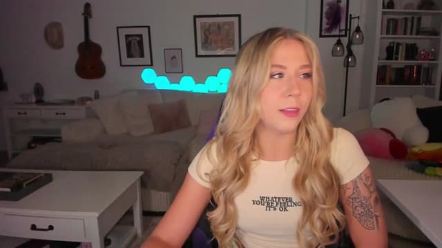 Gallery image thumbnail from Mochi's myfreecams stream on, 11/03/2024, 04:59 image 3 of 20