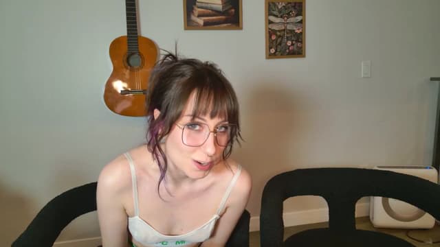Gallery image thumbnail from Mochi's myfreecams stream on, 03/17/2025, 03:15 image 13 of 20