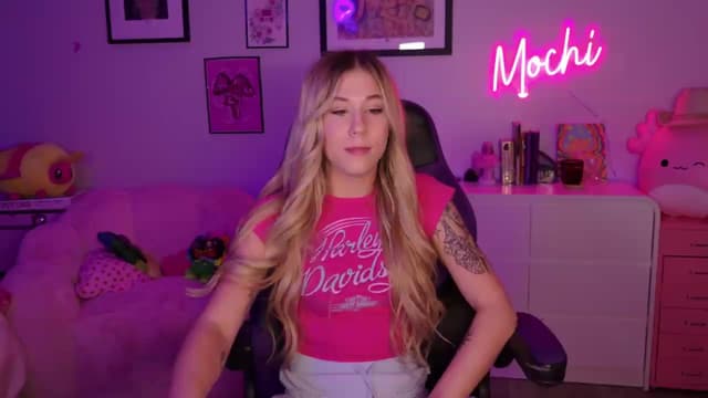 Gallery image thumbnail from Mochi's myfreecams stream on, 07/09/2026, 05:47 image 9 of 20