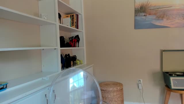 Gallery image thumbnail from Mommy's myfreecams stream on, 09/30/2025, 19:27 image 10 of 20