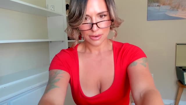 Gallery image thumbnail from Mommy's myfreecams stream on, 10/01/2025, 14:19 image 20 of 20