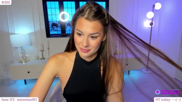 Gallery image thumbnail from Muse_'s myfreecams stream on, 06/11/2024, 17:15 image 19 of 20