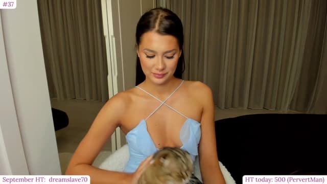 Gallery image thumbnail from Muse_'s myfreecams stream on, 09/04/2024, 19:43 image 2 of 20