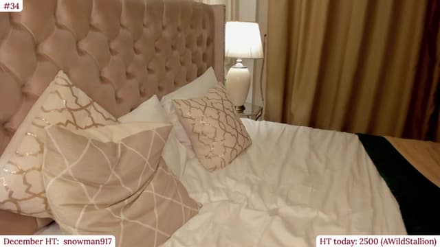 Gallery image thumbnail from Muse_'s myfreecams stream on, 12/17/2024, 20:43 image 17 of 20