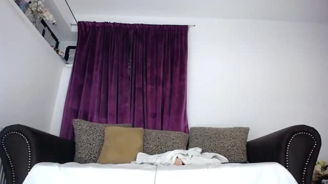 Gallery image thumbnail from NIVEA's myfreecams stream on, 09/08/2024, 16:18 image 7 of 20