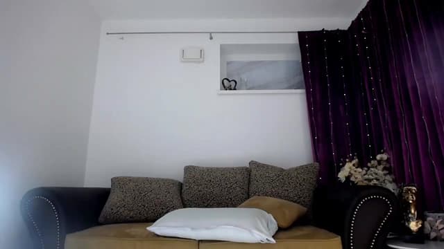 Gallery image thumbnail from NIVEA's myfreecams stream on, 02/22/2025, 17:17 image 1 of 20