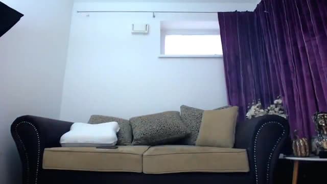 Gallery image thumbnail from NIVEA's myfreecams stream on, 03/22/2025, 18:10 image 3 of 20
